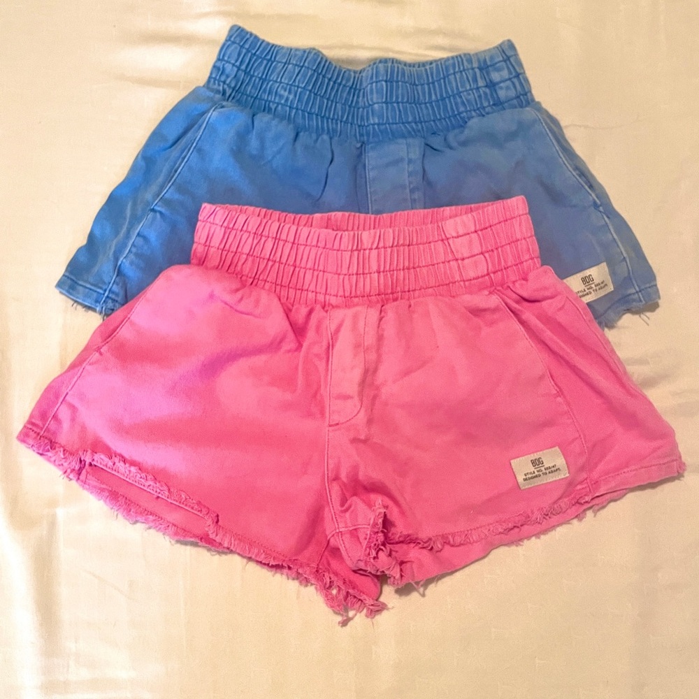 2 pack BDG UO shirts cotton candy colors